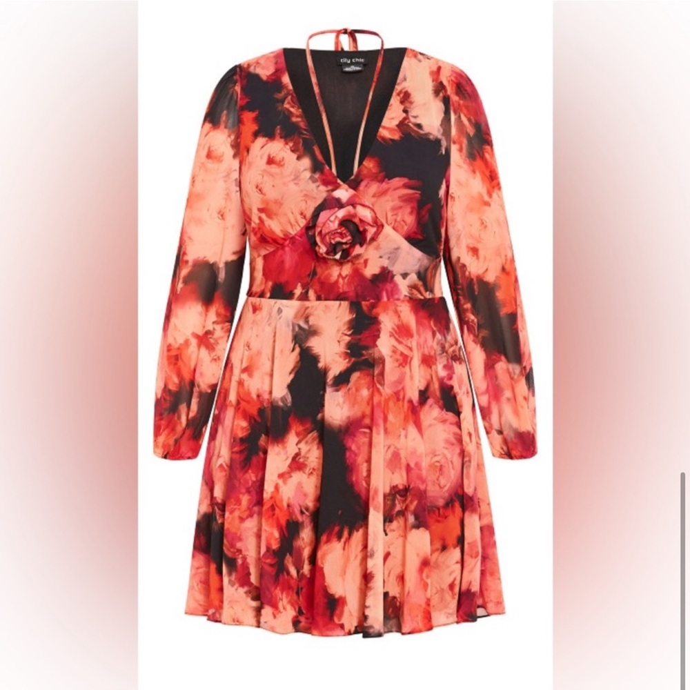 City chic Mischa dress size Large new with tag 
dark floral - Picture 5 of 7